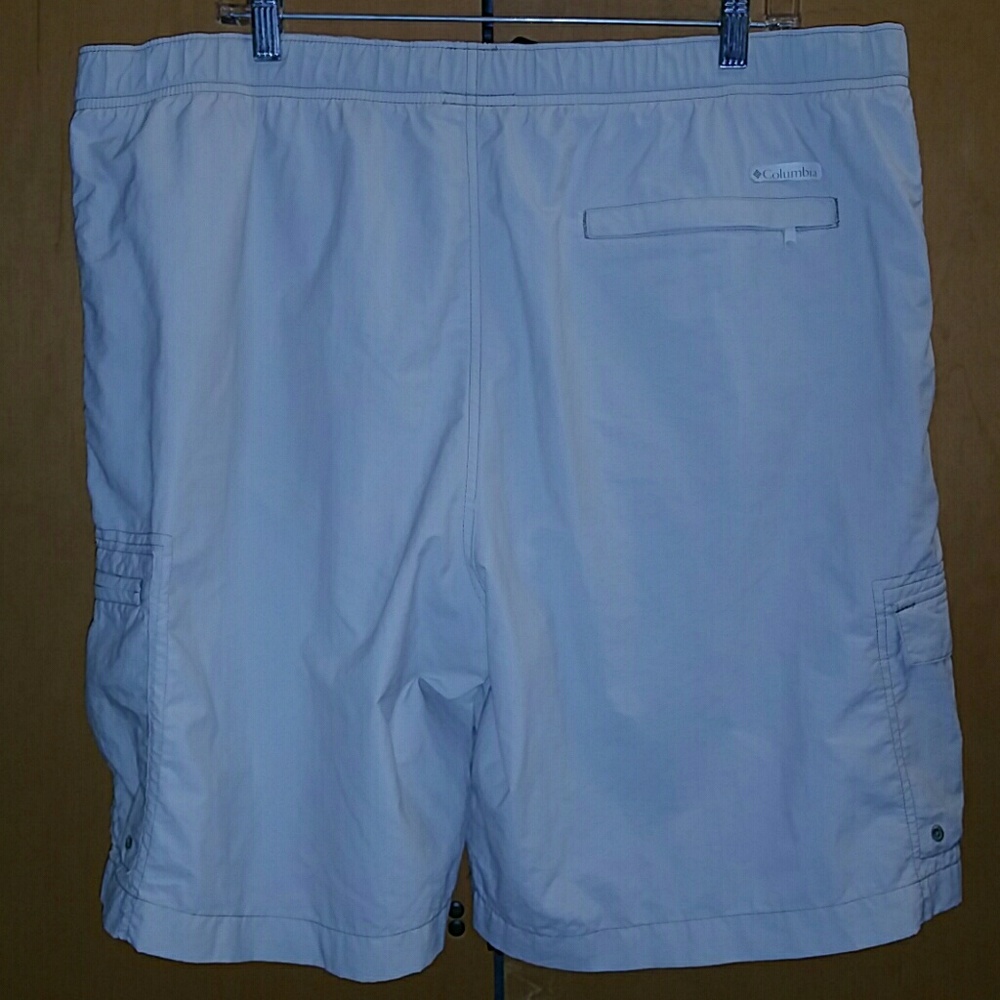 Columbia Swim Shorts Men's. Size XL.